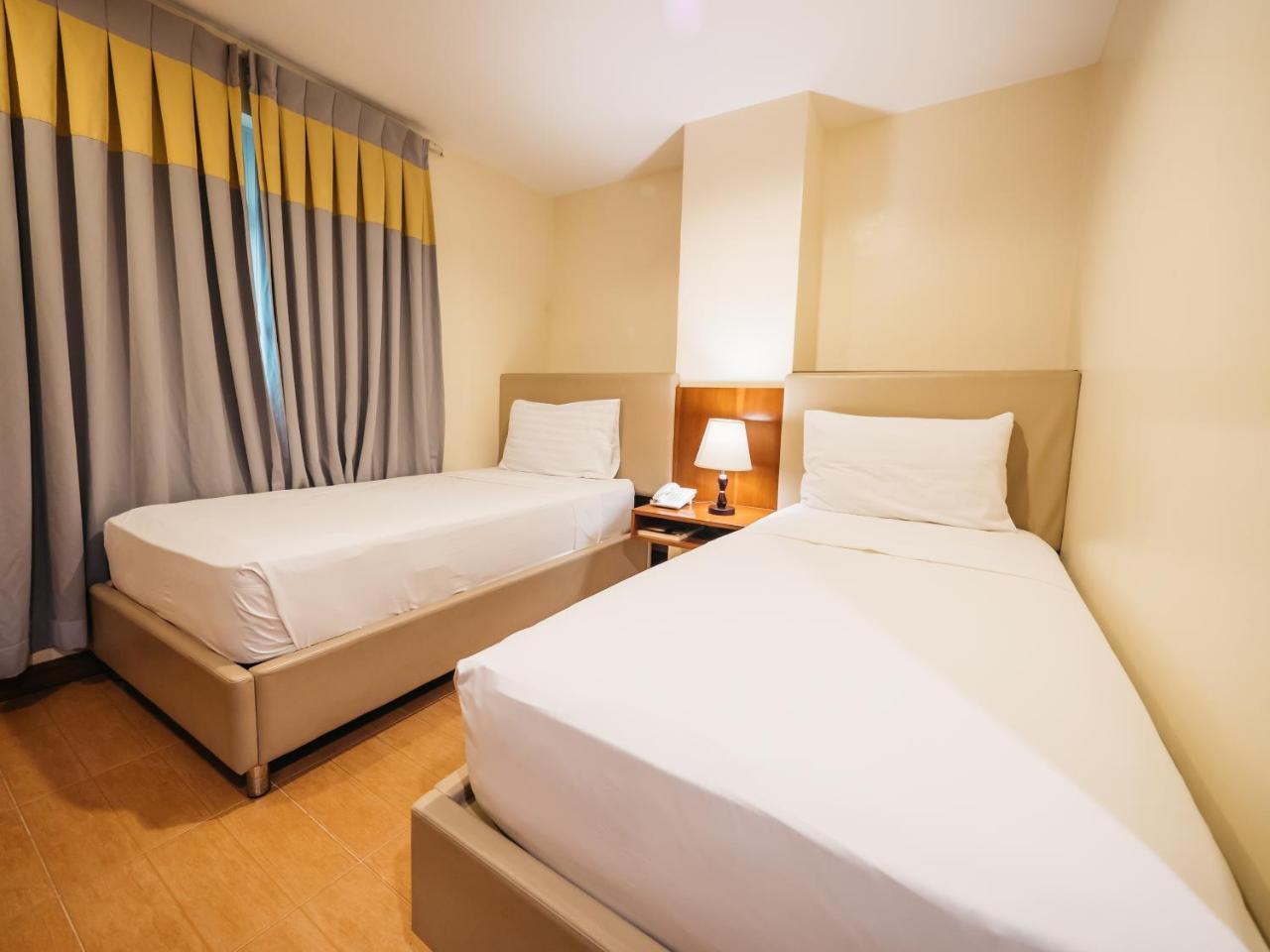 The Well Hotel Cebu Exterior photo