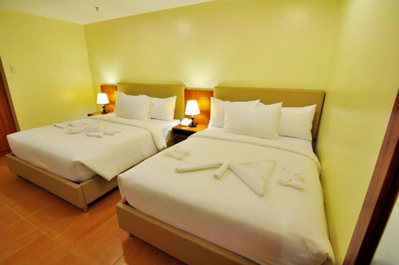 The Well Hotel Cebu Exterior photo